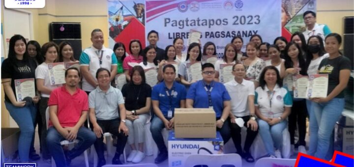 Starter toolkits distribution to the graduates of the Bread and Pastry Production NC II program