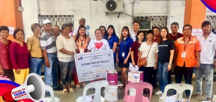 TESDA Calumpit Distributes Starter Toolkits to STEP Scholars in Hagonoy